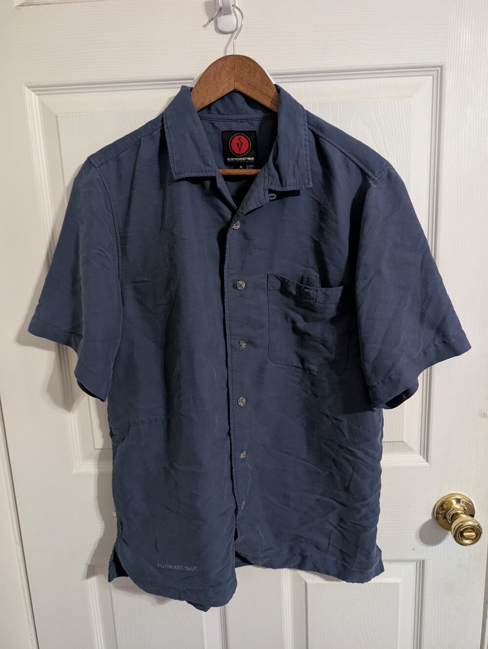 SCOTTeVEST Mens ShirtBlue Tec Hidden Pockets Button Up Office Travel Size Medium